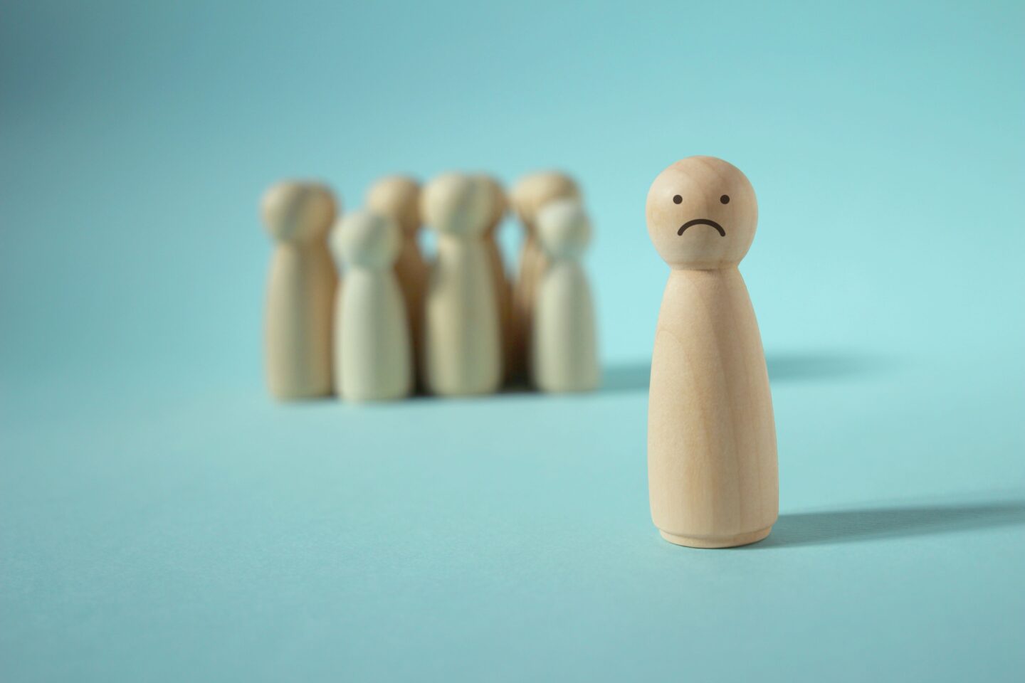 ミソジニー(女性蔑視)の概念を示すジェンダー問題のイメージ